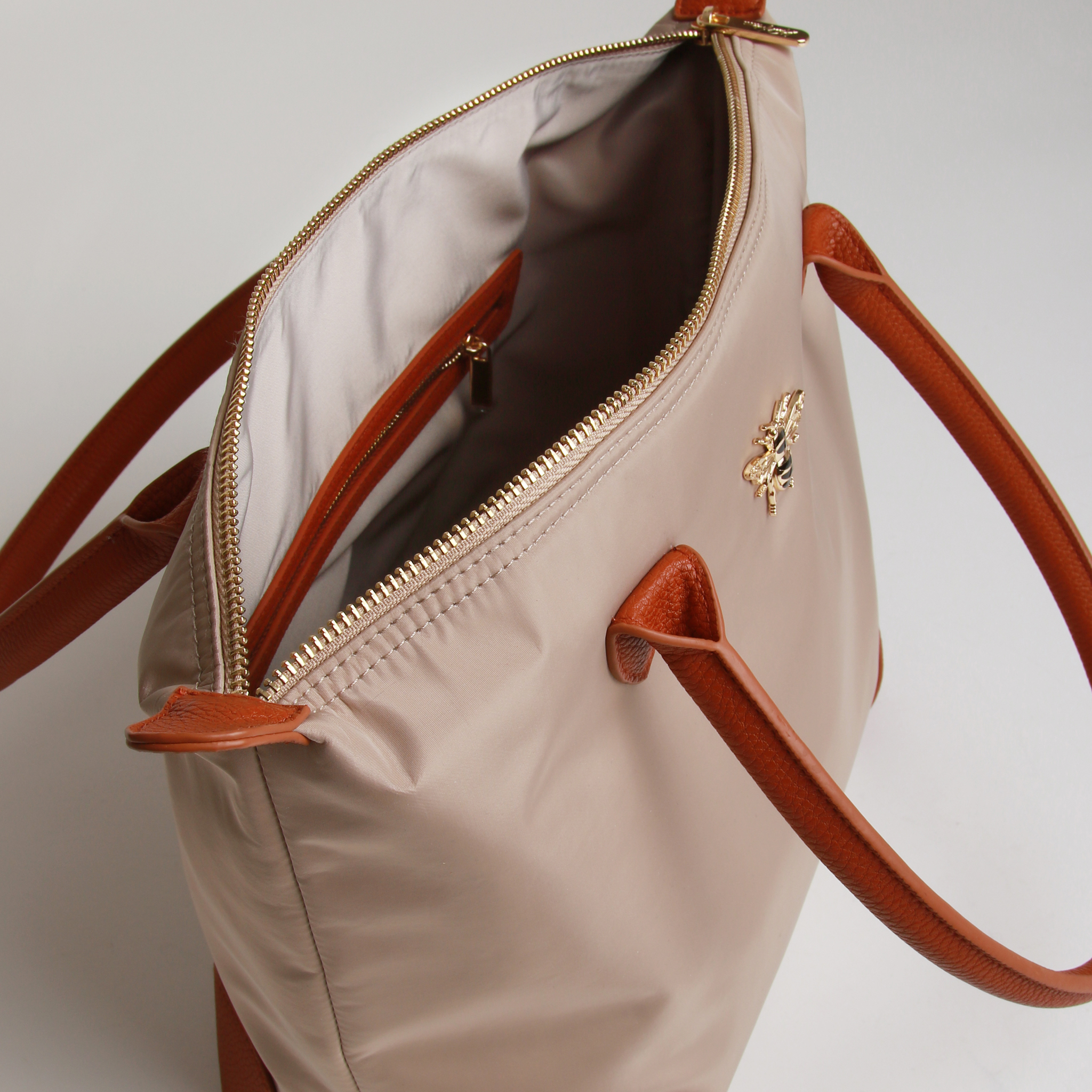 Shoreditch Bee Tote Bag - LARGE STONE - Image 3