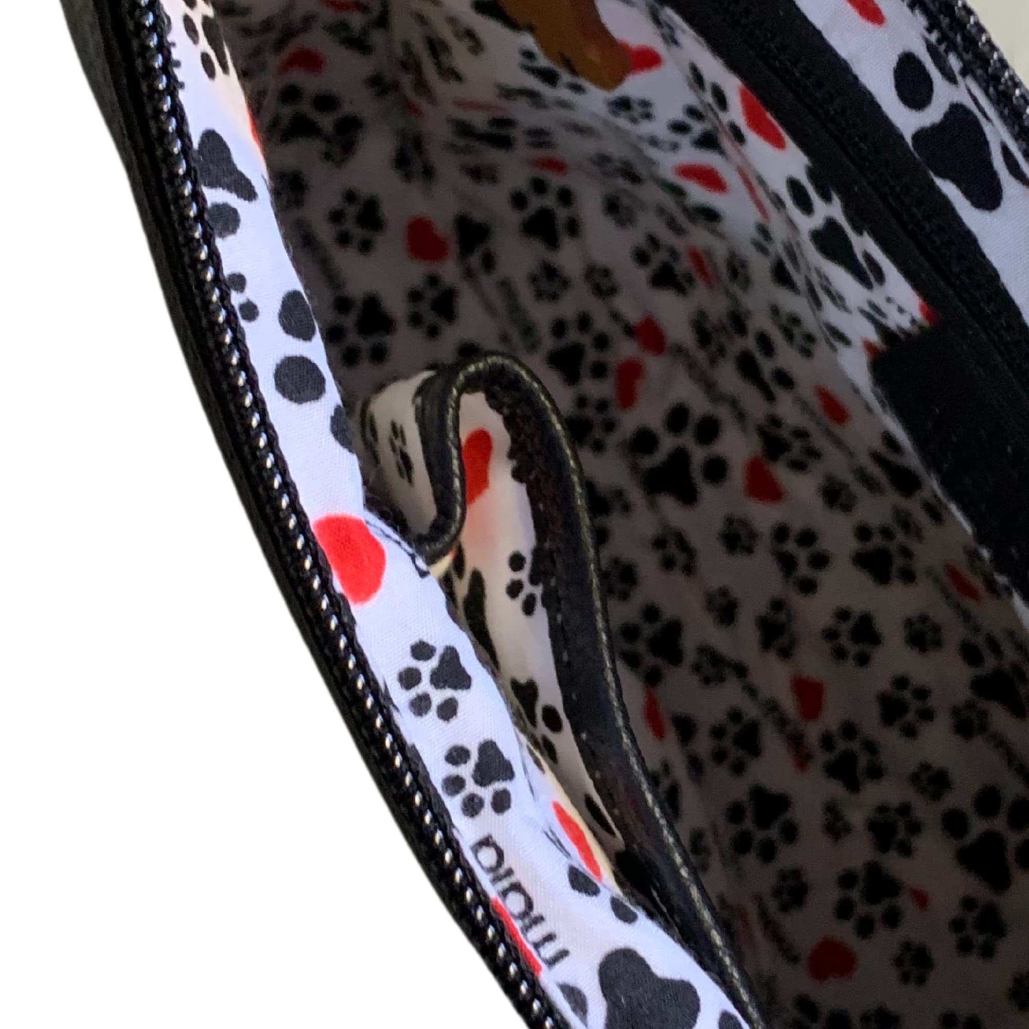 Sitting Cats Leather Midi Crossbody Bag - Image 8