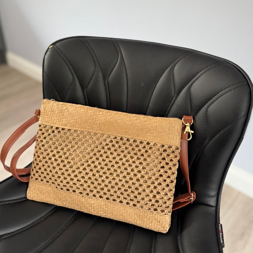 2in1 Straw Effect Clutch & Crossbody Bag - Image 3