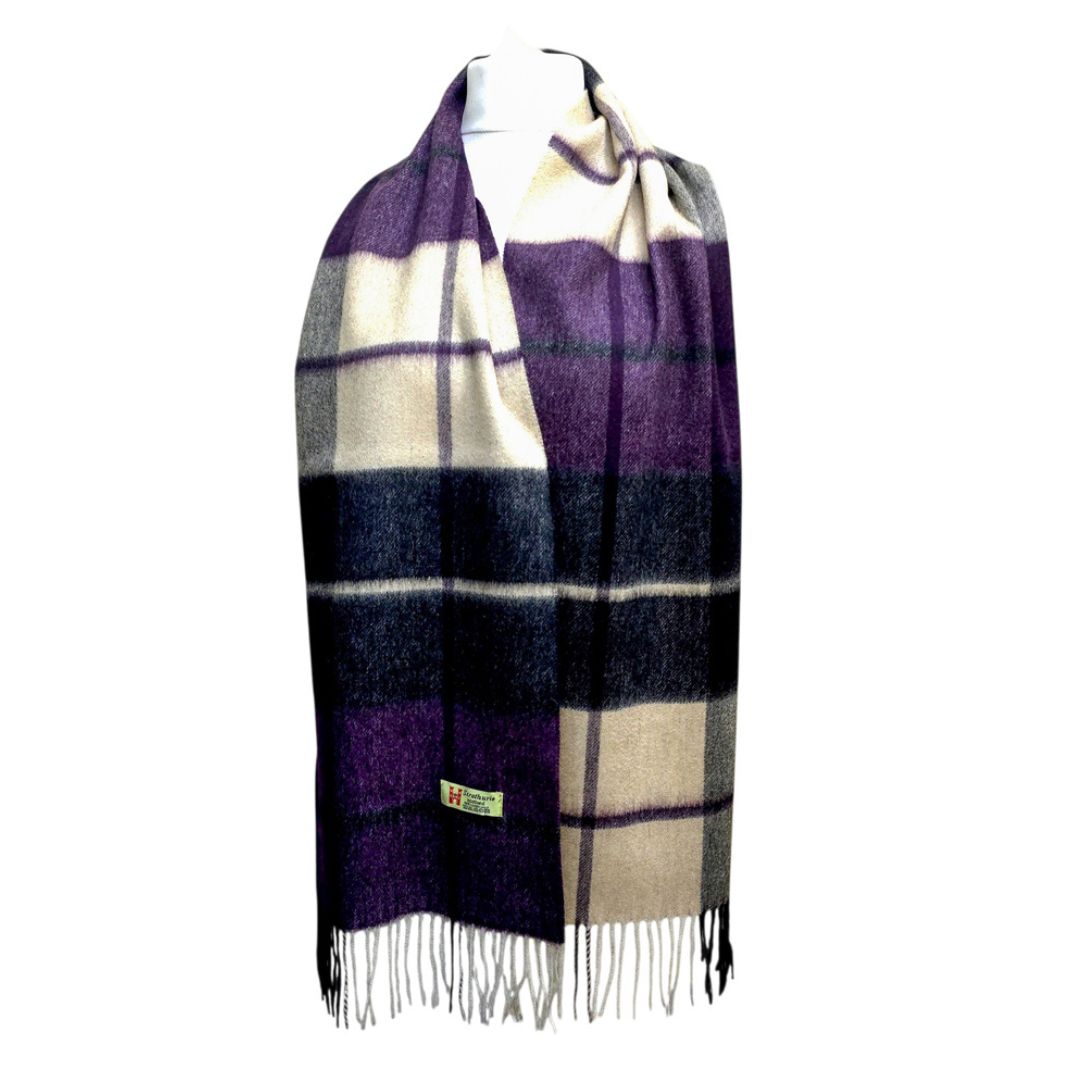 100% Lambswool Scarf Mens/Unisex 30 180 cm - Image 4