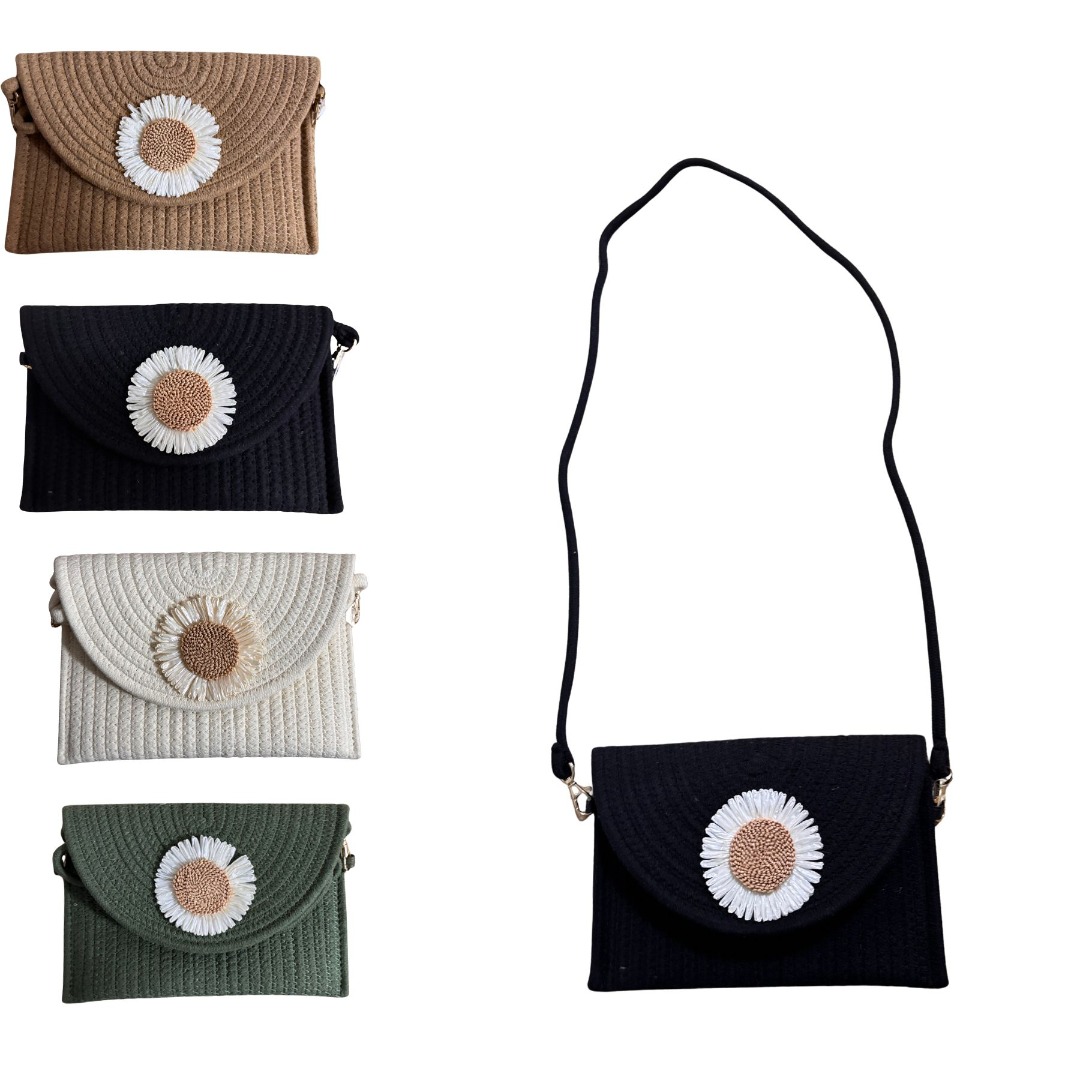 Rope Daisy 2-in-1 Crossbody & Clutch Bag - Image 6