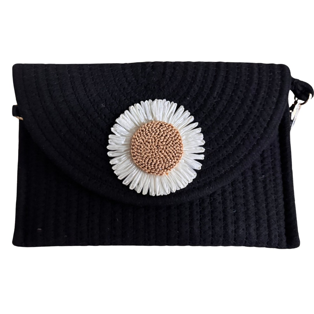 Rope Daisy 2-in-1 Crossbody & Clutch Bag - Image 7